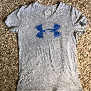 Under Armour T-shirt